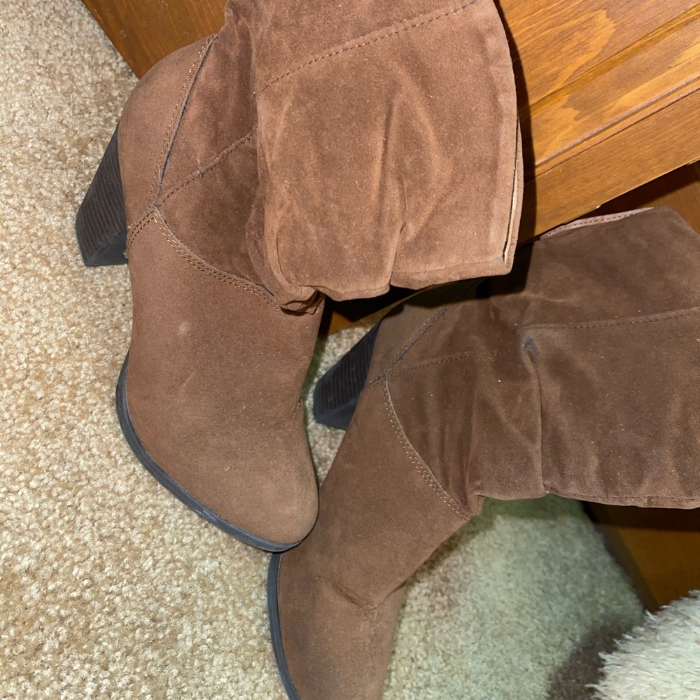 Heel boots